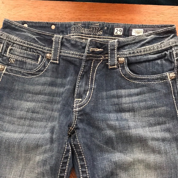 Jeans - Picture 2 of 3